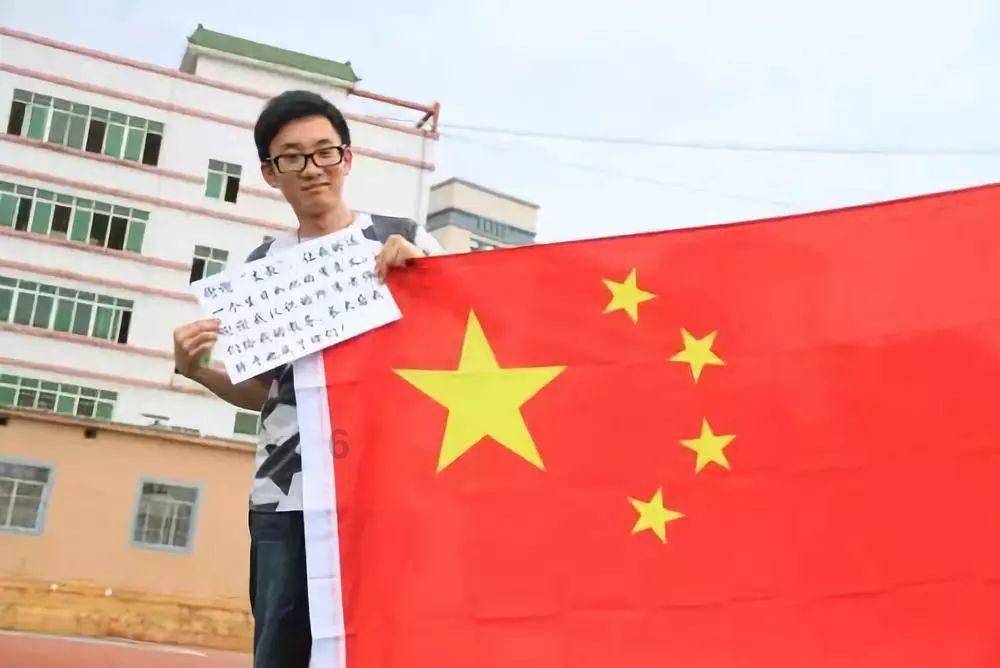 沈腾主演电影票房突破250亿，他会超越吴京成为电影第一人吗？游戏画面